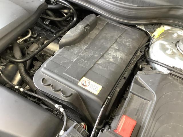 メルセデス・ベンツ A180 バッテリー交換