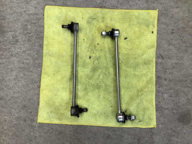 トヨタ　ノア　フロントパイプ交換