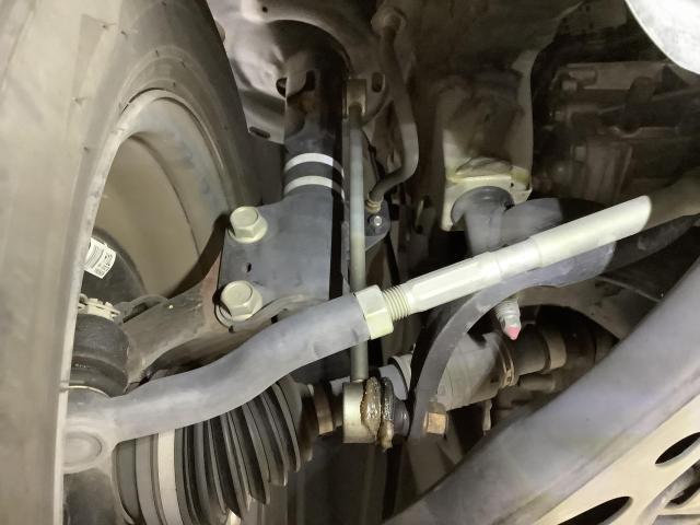 トヨタ　ノア　フロントパイプ交換