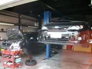 トヨタディーラー出身のスタッフが３名おります