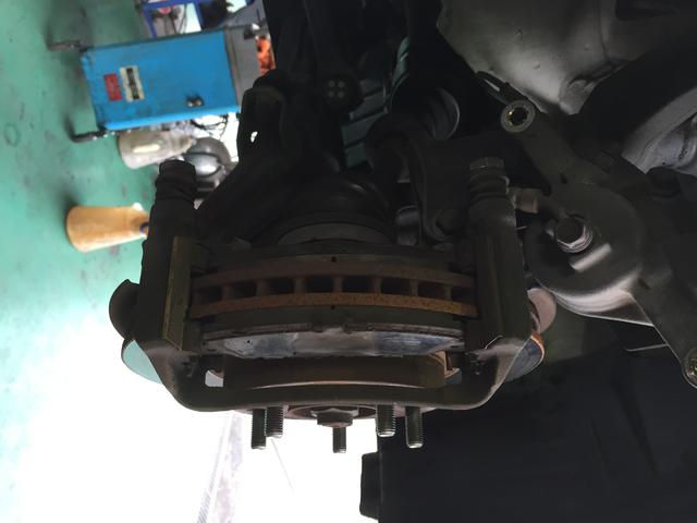 ホンダ　ストリーム 車検入庫 【小野市 三木市 車検・修理・取付は小野カーセンター】