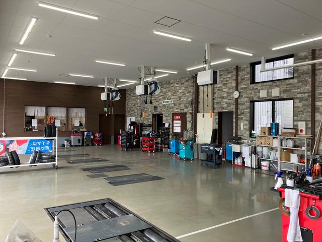 (株)リバティ 軽届出済未使用車専門店 堺大泉緑地前店(6枚目)