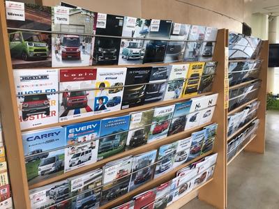 新車・中古車も販売しております♪