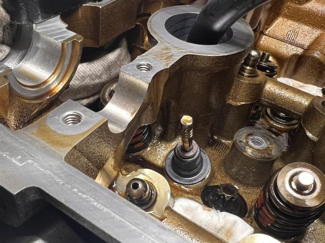 《5ナンバーMINI在庫数　関西エリア最大級》ＭＩＮＩ　メンテナンス・日常点検　ＭＩＮＩ専門店　Ｒ６１　ステムシール交換　大阪　太子町　河南町　富田林市　羽曳野市　自社整備工場完備　Ｒ５５　Ｒ５６　Ｒ５７　Ｒ５８　Ｒ５９　Ｒ６０　