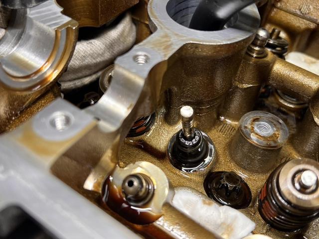 《5ナンバーMINI在庫数　関西エリア最大級》ＭＩＮＩ　メンテナンス・日常点検　ＭＩＮＩ専門店　Ｒ６１　ステムシール交換　大阪　太子町　河南町　富田林市　羽曳野市　自社整備工場完備　Ｒ５５　Ｒ５６　Ｒ５７　Ｒ５８　Ｒ５９　Ｒ６０　