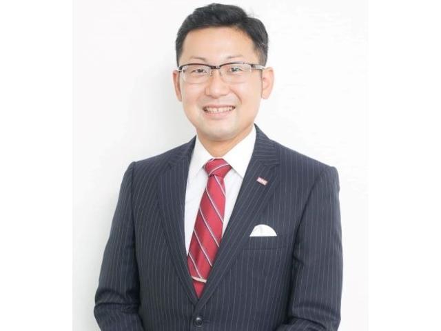 スタッフ紹介1