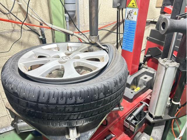 【車検実績】マツダ デミオ｜車検整備＆持ち込みタイヤ交換