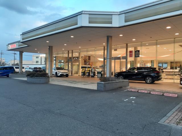 大阪トヨペット(株)名神吹田店(2枚目)