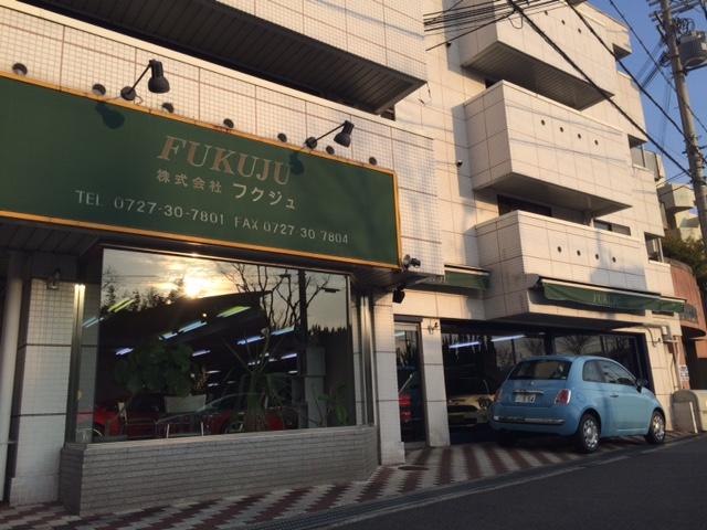 スタッフ紹介2