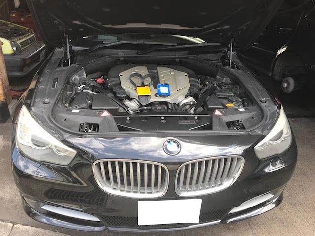 BMW　ファンベルト交換　大阪府枚方市　輸入車　修理　整備　車検