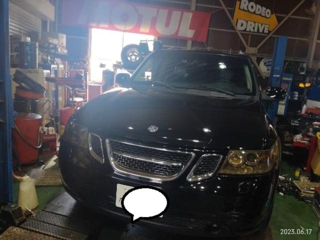 2009ｙ SAAB 97-X ／京都 国産 輸入車 アメ車 修理 整備 車検 カスタム 関西 テスター 故障 トラブル　欧州車 オイル交換 点検 診断 米国車 レストア エンジン ボッセン レグザーニ ジオバンナ VOSEEN