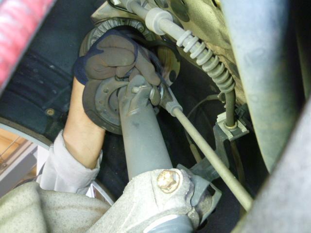 BMW F30 320i｜車検整備　スタビリンクロッド交換【徳島 プレミアムカーセンター】徳島 香川 淡路島