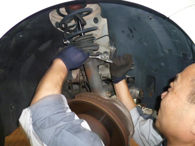 BMW F30 320i｜車検整備　スタビリンクロッド交換【徳島 プレミアムカーセンター】徳島 香川 淡路島