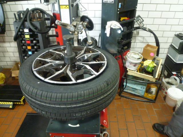 BMW X3 G01｜ランフラットタイヤ4本交換｜専用機械で安全・確実に施工！ 【徳島 プレミアムカーセンター】徳島 香川 淡路島