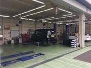 広い工場で設備も充実です