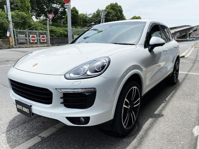 ポルシェ　ＰＯＲＳＣＨＥ　カイエン　ＣＡＹＥＮＮＥ　タイヤ交換  持ち込みタイヤ交換