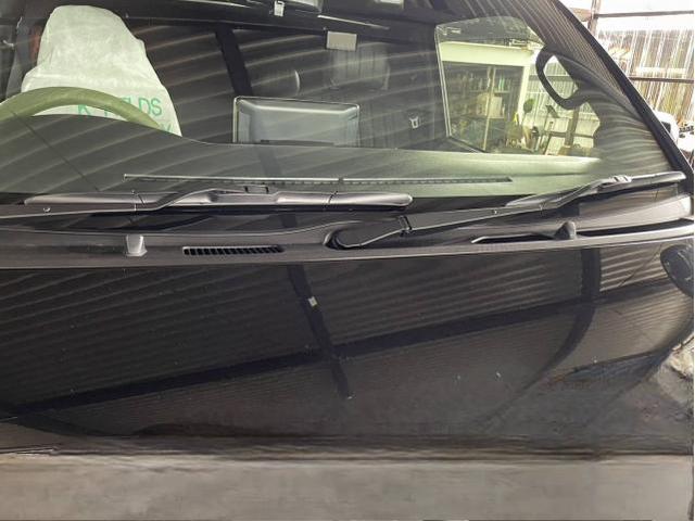 トヨタ　ハイエース　マフラーカッター　アシストグリップ　エアロワイパー取付　生駒市　四條畷市　奈良市　生駒郡　他地域のお客様も大歓迎です！