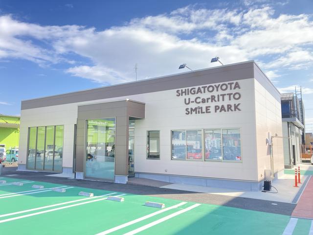 （株）滋賀トヨタ　Ｕ－Ｃａｒ栗東　ＳＭｉＬＥ　ＰＡＲＫ