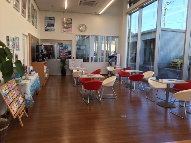 兵庫ダイハツ販売株式会社 学園南店(3枚目)