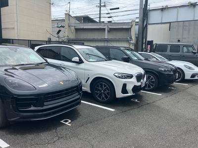 ★厳選中古車展示中★