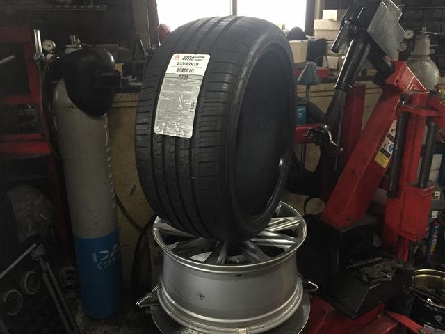 滋賀　アウディの持ち込みタイヤ交換 （1本）