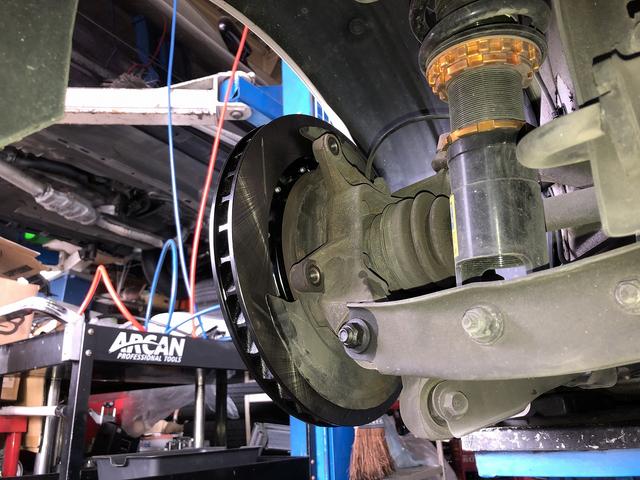 滋賀　 FT86の持込キャリパー＆ローター交換