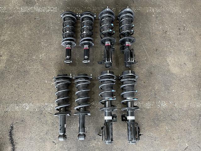 滋賀　ＦＴ８６のサスペンションキット取付