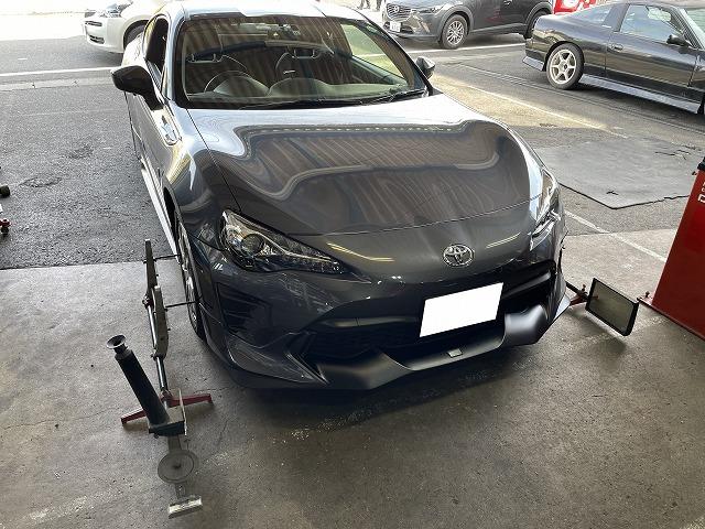 滋賀　ＦＴ８６のサスペンションキット取付