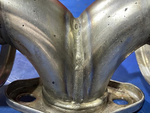 滋賀　スバル「Ｒ１」の持込マフラー交換＆溶接修理