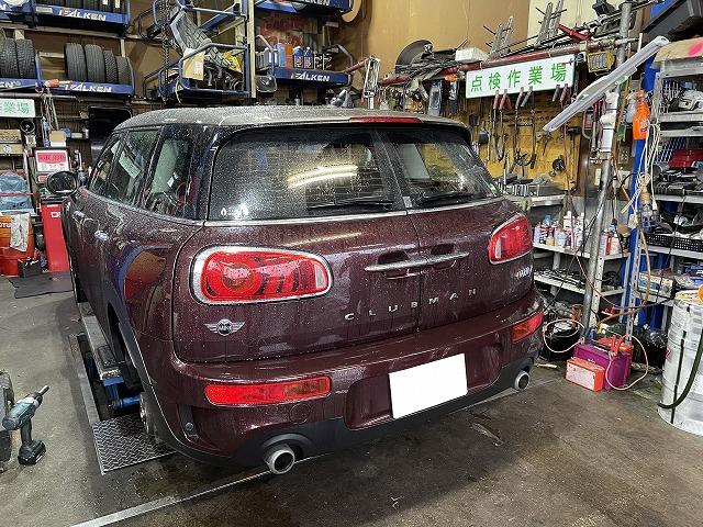 滋賀　MINI(F54)のリアブレーキパッド交換（ディクセル）