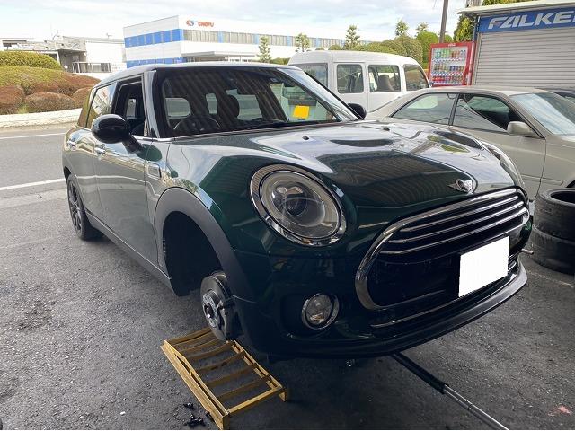 滋賀　輸入車「ＭＩＮＩ」の持込タイヤ交換４本(17インチ)