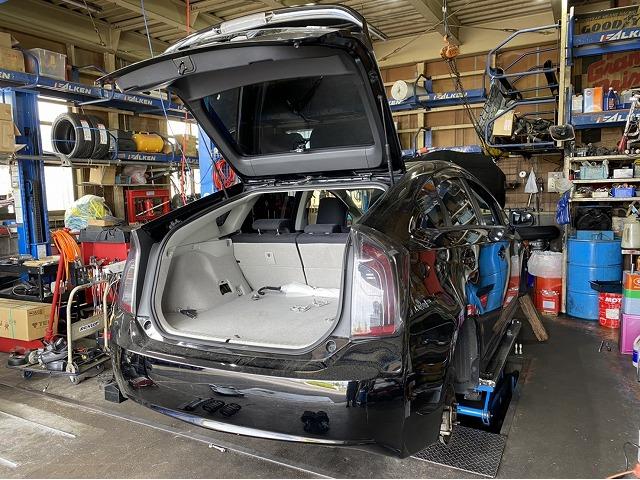 滋賀 30プリウスの車高調キット取付(テイン フレックスZ)|グー 滋賀 30プリウスの車高調キット取付(テイン フレックスZ)|グー
