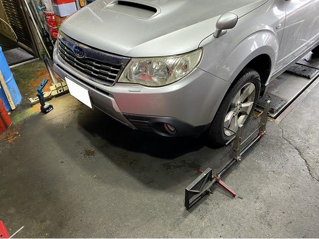 滋賀　フォレスター(ＳＨ５)の持込ショック交換(ビルシュタイン)