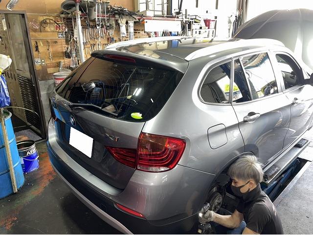 滋賀　BMW「X1」のブレーキパッド交換