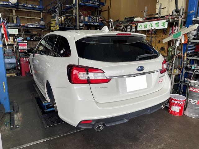 滋賀　レヴォーグの持ち込みタイヤ交換4本（18インチ）