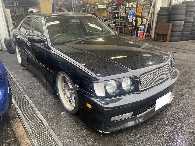 滋賀 セドリック(Y33)の持込車高調の取付 |グーネットピット 滋賀 セドリック(Y33)の持込車高調の取付 |グーネットピット