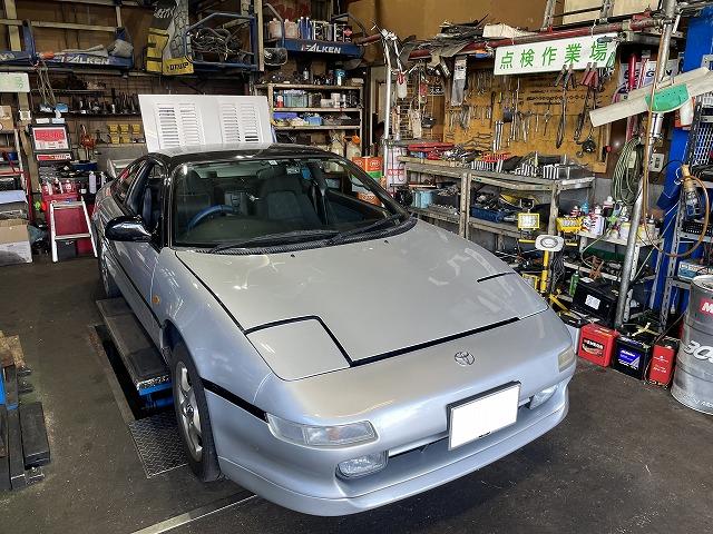 滋賀　MR2のオルタネーター交換とオイル漏れ修理
