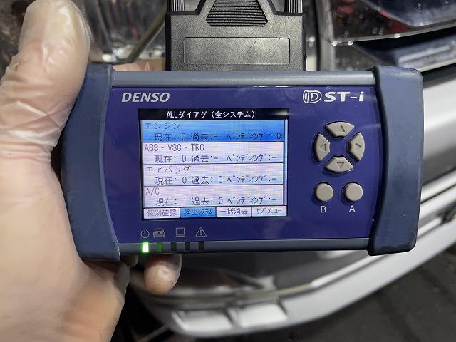 滋賀　200系ハイエースの車検＆整備とOBD診断