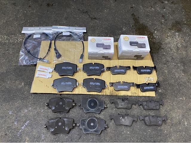 滋賀　BMW「118d」(F40)のブレーキパッド交換(ディクセル)