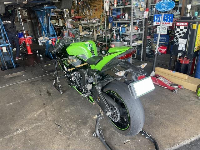 滋賀 カワサキ「ZX-6R」の持ち込みタイヤ交換(前後)|グー 滋賀 カワサキ「ZX-6R」の持ち込みタイヤ交換(前後)|グー