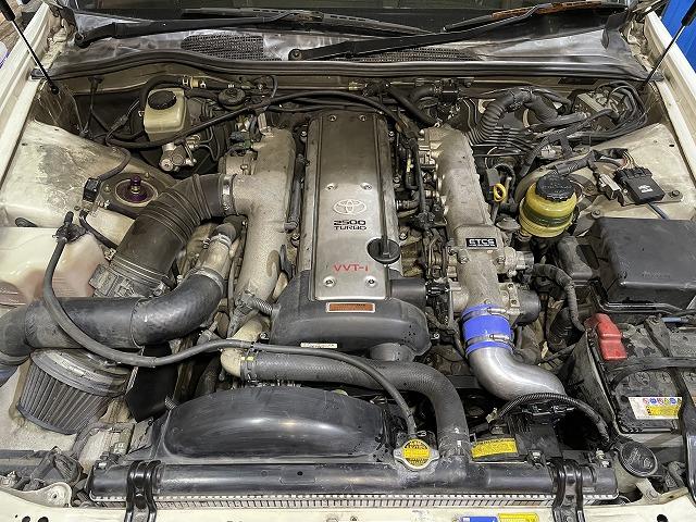 滋賀 30万キロのチェイサー(JZX100)のタイミングベルト交換 滋賀 30万キロのチェイサー(JZX100)のタイミングベルト交換