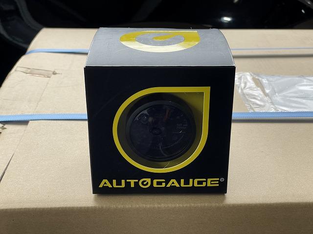 滋賀　スバル「R1」の持ち込み追加メーター取付（タコメーター）