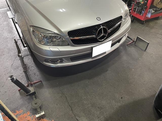 滋賀オートライフハノ　ベンツ(W204)の持ち込みショック交換とトー調整