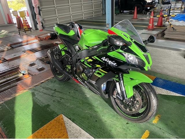 滋賀オートライフハノ　カワサキ「ZX-10Ｒ」の車検＆整備