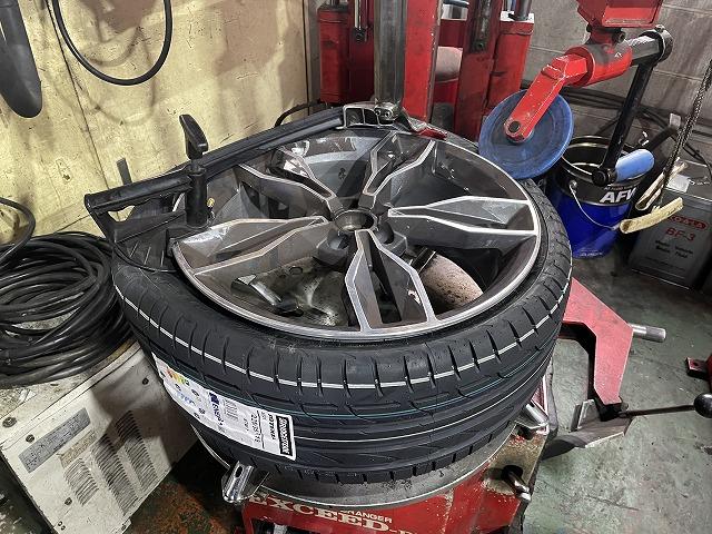 滋賀オートライフハノ　持込タイヤ交換4本(18インチ)