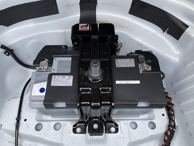 滋賀オートライフハノ　輸入車「アウディS5」の持ち込みバッテリー交換