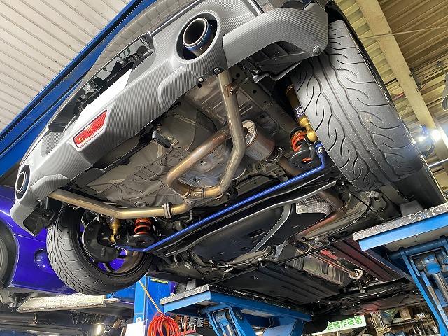 滋賀オートライフハノ スイフトスポーツ(ZC33S)のマフラー中間 滋賀オートライフハノ スイフトスポーツ(ZC33S)のマフラー中間