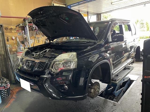 滋賀オートライフハノ エクストレイル4WD(DNT31)の持込リフト 滋賀オートライフハノ エクストレイル4WD(DNT31)の持込リフト