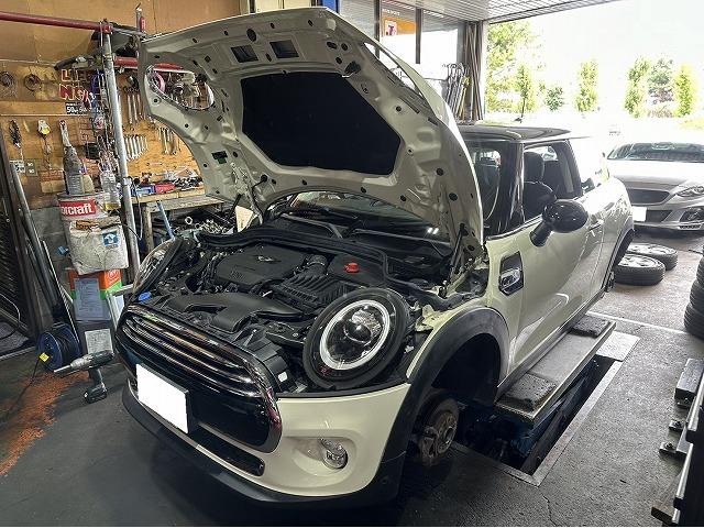 滋賀オートライフハノ　輸入車「ＭＩＮＩ」の車検＆整備とオイル＆バッテリー交換