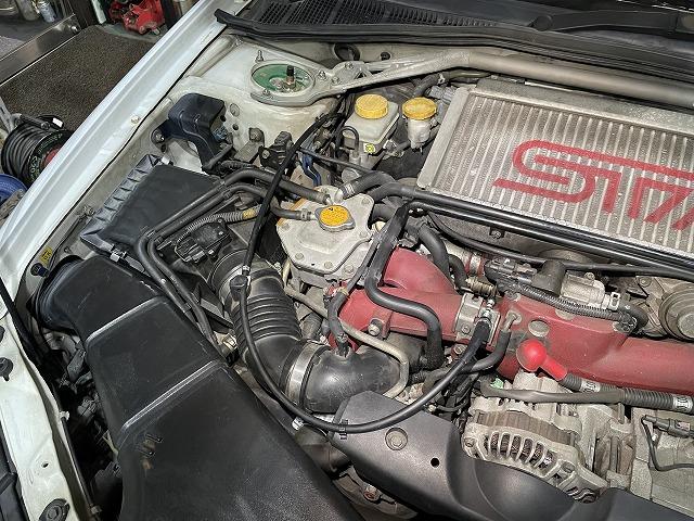 滋賀オートライフハノ　スバル「インプレッサWRX」(GDB)のアクセルワイヤー交換